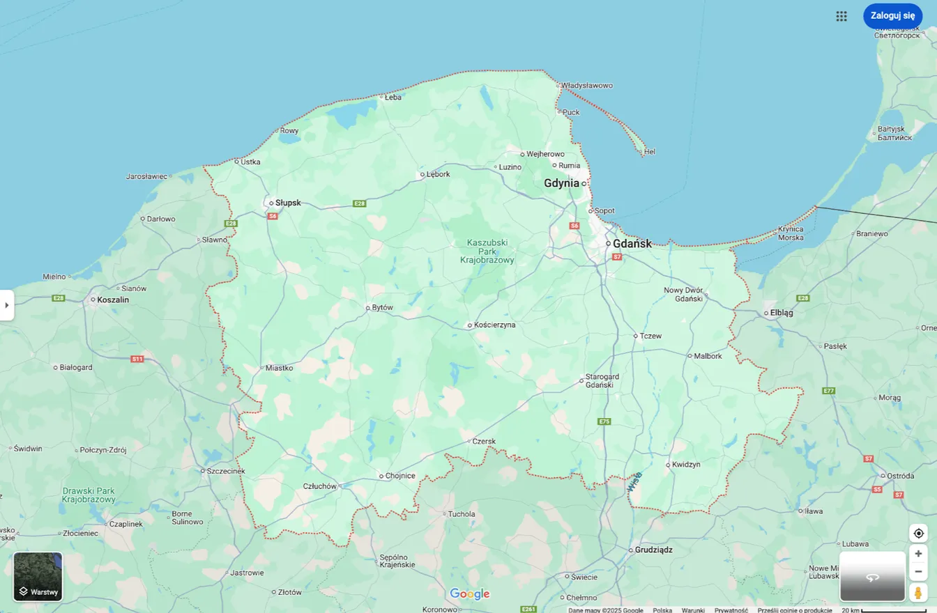 Zrzut ekranu Map Google z zaznaczoną pomarańczową granicą województwa pomorskiego, przykład wektorowej warstwy poligonów.